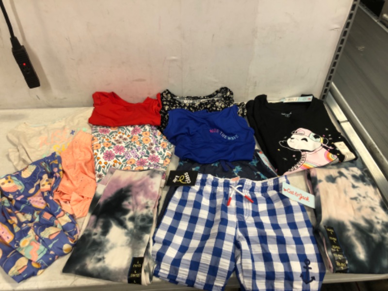 Photo 1 of 10 PC LOT, VARIOUS KIDS CLOTHES AND SIZES RANGE  XL- 18M
