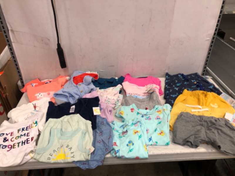 Photo 1 of 20PC LOT, VARIOUS KIDS CLOTHES, SIZES RANGE NEWBOWN - S\6-6X