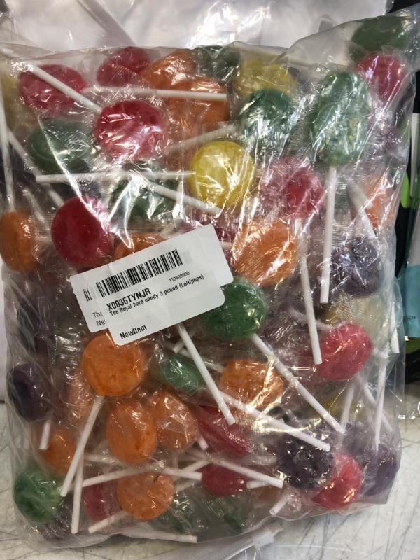 Photo 2 of The Royal hard candy Lollipops 3 pound (280 Pieces)