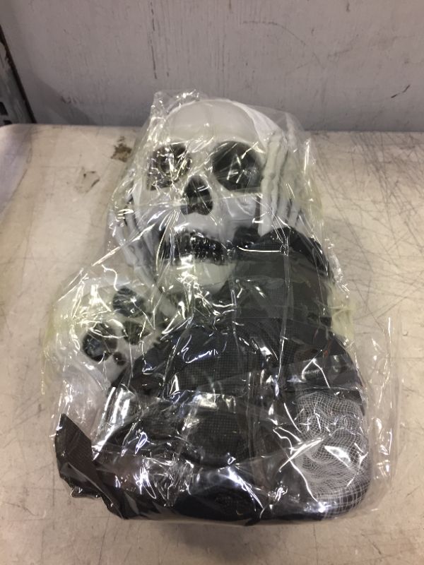 Photo 1 of 41IN Halloween Hanging Ghost Outdoor Decoration Three-Headed Ghost Oversized Hanging Ghost Horror Decoration with Light and Sound for Home Indoor Outdoor Halloween Decorations Party Supplies