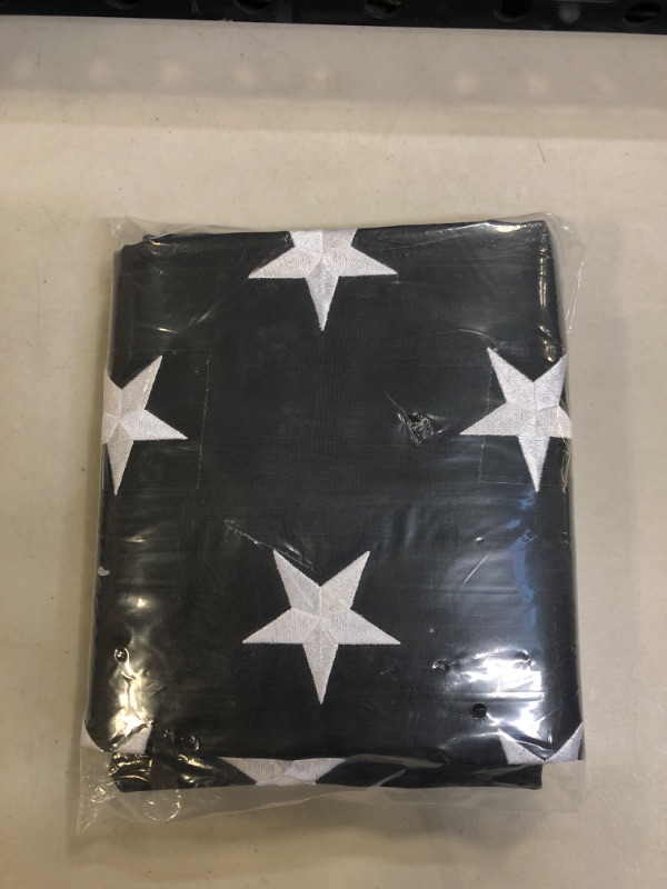 Photo 2 of (( FATCORY SEALED )) Pucentra Thin Blue Line Flags 5x8 FT Embroidered Stars Police Flag Heavy Duty Back The Blue Flag Stripe Blue Line Lives Matter Flags Brass Grommets Quadruple Stitched Fly End 210D Hi-density Nylon

