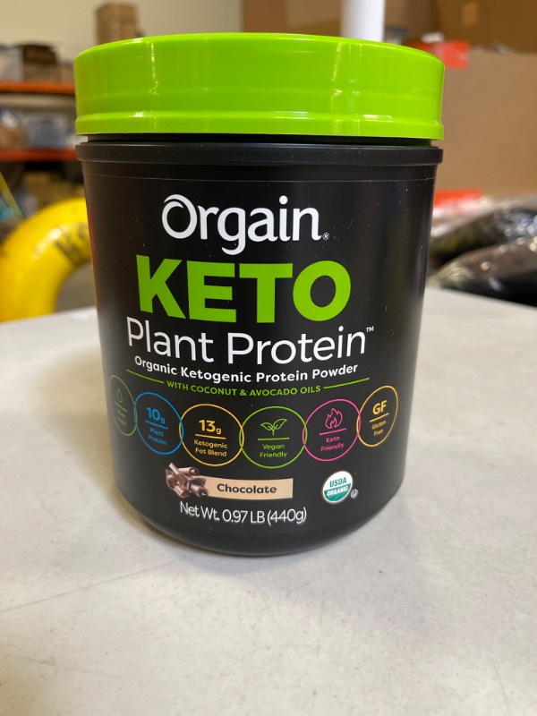 Photo 1 of Orgain Keto Plant-Based Protein Powder, Chocolate - 10g of Protein, Keto Friendly, Organic, Vegan, Gluten Free, Organic Prebiotic Fiber, 0.97 Lb (Packaging May Vary)
EXP 01/18/23
