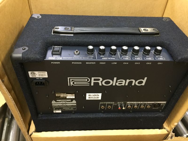 Photo 2 of Roland KC-200 Keyboard Amplifier 