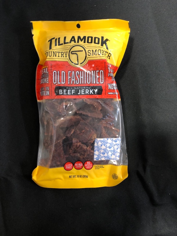 Photo 2 of ** EXP 08 14 2023 ** Tillamook Country Smoker Real Hardwood Smoked Beef Jerky, Old Fashioned, 10 Ounce
