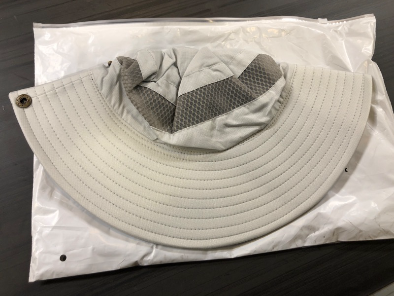 Photo 2 of  Breathable Wide Brim Boonie Hat Outdoor Waterproof UPF 50+ Sun Protection Mesh Safari Sun hat for Travel Fishing