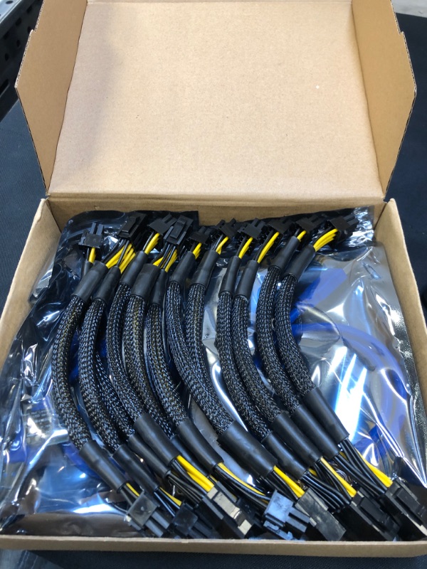 Photo 2 of 12 Pieces PCI-e Riser Express Cable Set 1X to 16X GPU Riser Adapter Extension Cable USB 3.0 and VGA 8 Pin Female to Dual 8 Pin Male Splitter Braided Sleeved Cable for Mining Powered Riser Adapter Card