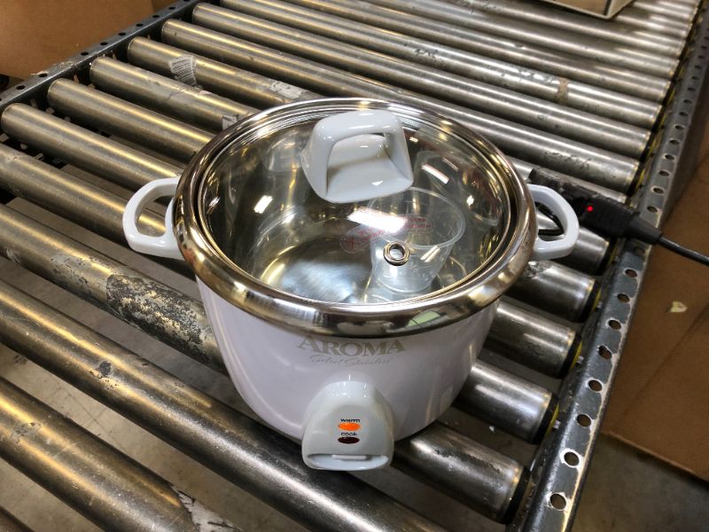 Photo 3 of Aroma Housewares Select Stainless Rice Cooker & Warmer with Uncoated Inner Pot, 14-Cup(cooked) / 3Qt, ARC-757SG 14-Cup(cooked) / 3Qt. Rice Cooker