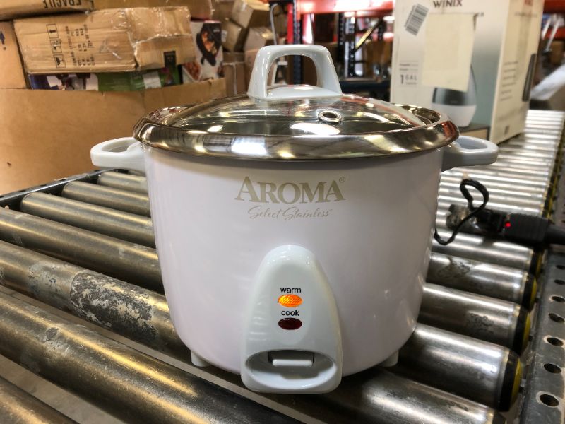 Photo 2 of Aroma Housewares Select Stainless Rice Cooker & Warmer with Uncoated Inner Pot, 14-Cup(cooked) / 3Qt, ARC-757SG 14-Cup(cooked) / 3Qt. Rice Cooker