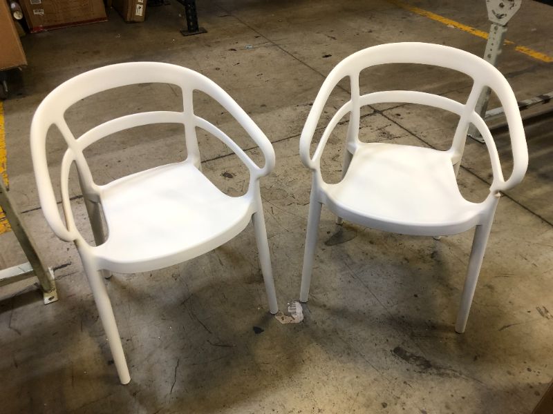 Photo 1 of Amazon Basics White, Curved Back Dining Chair-Set of 2, Premium Plastic White Mid-Century Modern