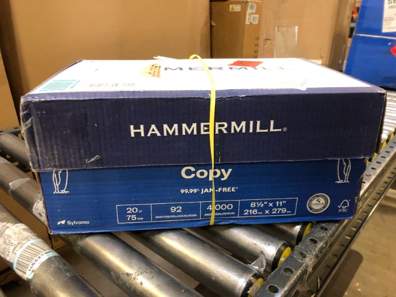 Photo 2 of Hammermill Printer Paper, 20 Lb Copy Paper, 8.5 x 11 - 8 Ream (4,000 Sheets) - 92 Bright, Made in the USA 8 Ream | 4000 Sheets Letter (8.5x11)