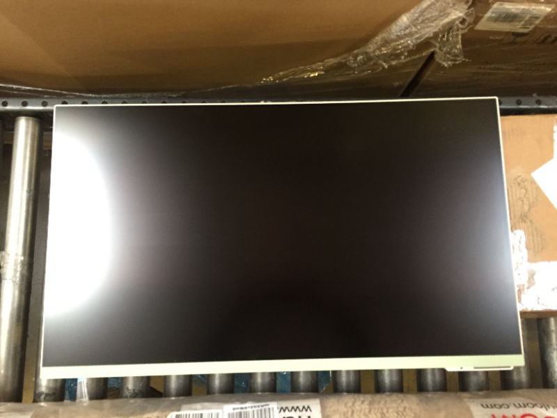 Photo 6 of SAMSUNG 32" M80B UHD HDR Smart Computer Monitor Screen with Streaming TV, Slimfit Camera Included, Wireless Remote PC Access, Alexa Built-in (LS32BM801UNXGO)  *** box damage ***
