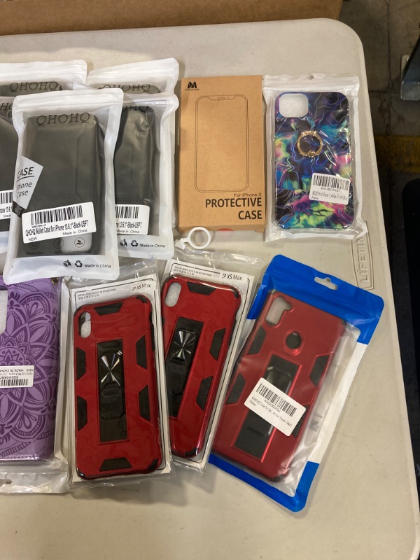 Photo 3 of Miscellaneous Lot of Phone / Tablet Cases & Protectors