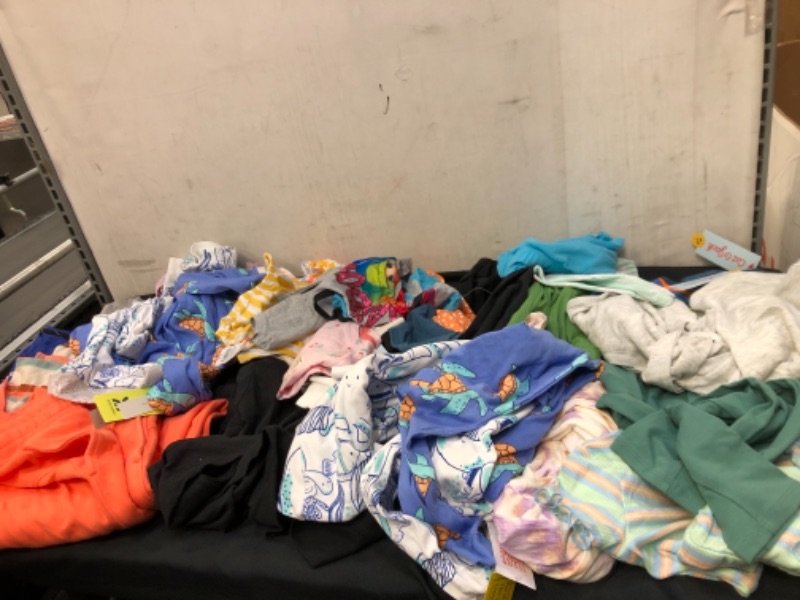 Photo 1 of 20 Piece Clothing Bag Lot (SIZES VARY)