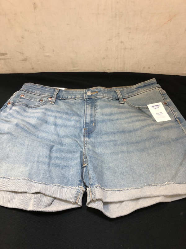 Photo 1 of Denim Jean Short Size16/w33