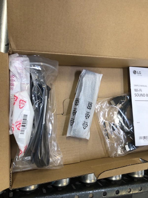 Photo 1 of LG S80QY 3.1.3ch Sound bar with Center Up-Firing, Dolby Atmos DTS:X, Works with Airplay2, Spotify HiFi, Alexa, High-Res Audio, IMAX Enhanced, Synergy with LG TV, Meridian, HDMI eARC, 4K Pass Thru S80QY Soundbar Only
