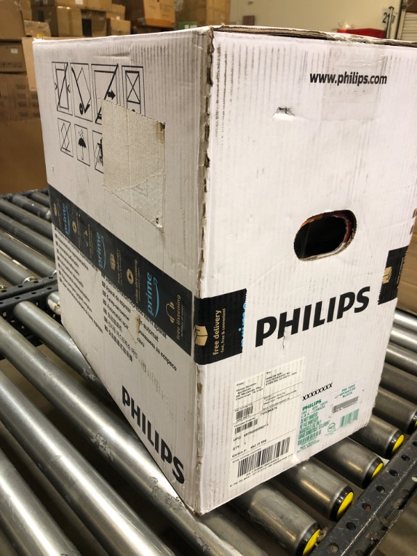 Photo 2 of Philips 3200 Series Fully Automatic Espresso Machine w/ LatteGo, Black, EP3241/54