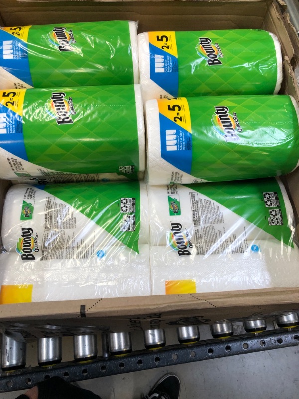 Photo 1 of Bounty Select-A-Size Paper Towels, White, 12 Double Rolls, 12 Count New
