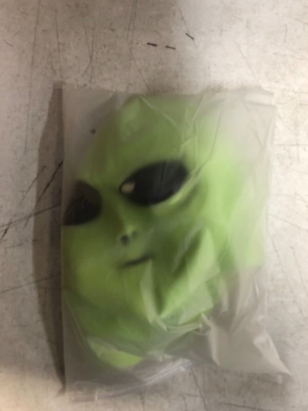 Photo 2 of Alien mask-Alien Latex Mask for Adult, Glow in The Dark, UFO Alien Outer Space Roswell Alien Mask Halloween Costume Headwear Party Adult size
