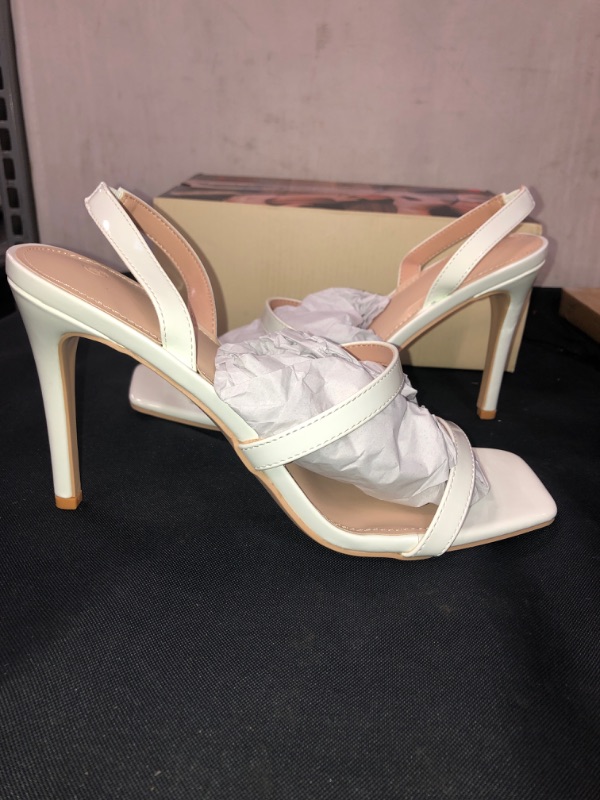 Photo 2 of Womens Open Toed White Strappy Heels
Size 9 1/2