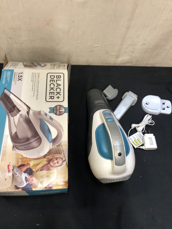 Photo 2 of BLACK+DECKER dustbuster Cordless Handheld Vacuum, Flexi Blue/Grey/White (HHVI315JO42) ( USED ITEM ) 
