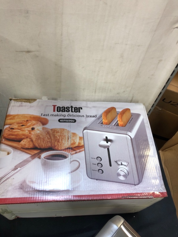 Photo 3 of Toaster 2 slice whall Stainless Steel Toasters with Bagel,Cancel,Defrost Function,Removable Crumb Tray,1.5in Wide Slot,6 Bread Shade Settings,for Various Bread Types (850W) ( USED ITEM )
