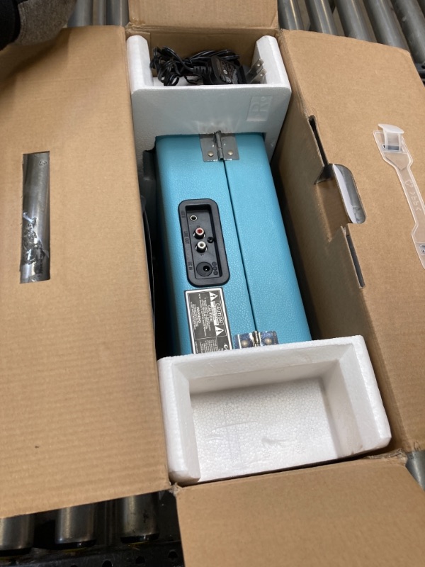 Photo 6 of Crosley CR8005F-TU Cruiser Plus Vintage 3-Speed Bluetooth in/Out Suitcase Turntable, Turquoise/White Bluetooth In/Out Turquoise/White