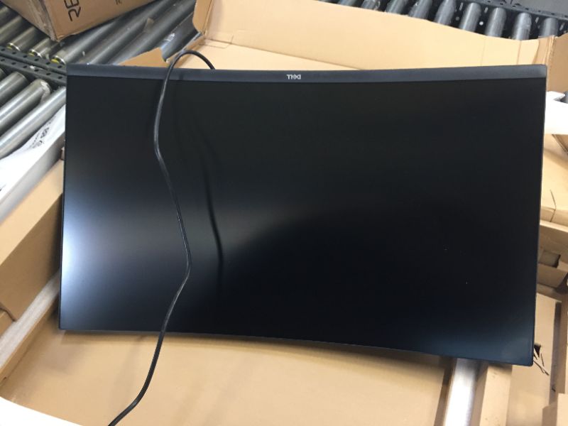 Photo 4 of Dell S3221QS 32 Inch Curved 4K UHD, * INCLUDES MONITOR AND BASE/STAND ONLY. NO ACCESSORIES, PACAKGE DMG, DEAD PIXELS.  Ultra-Thin Bezel Monitor, AMD FreeSync, HDMI, DisplayPort, Built in Speakers, VESA Certified, Silver