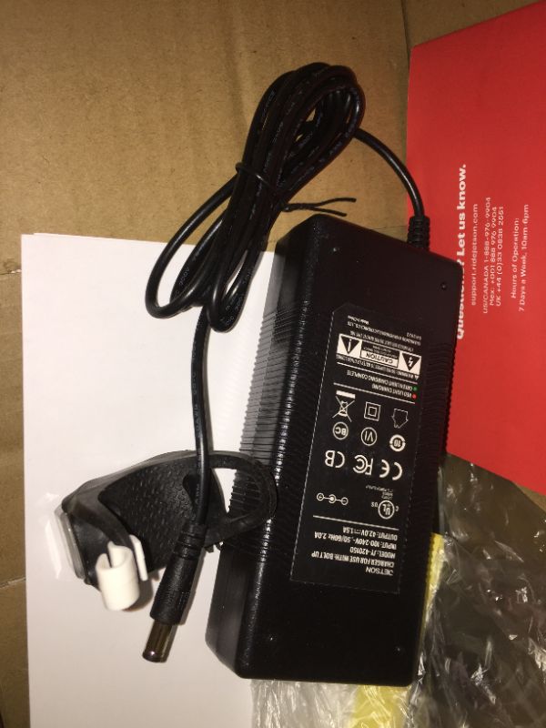 Photo 8 of Jetson Bolt Adult Folding Electric Ride On, Foot Pegs, Easy-Folding, Built-in Carrying Handle, TURNS ON AND WHEEL SPINS, NOT VERY STRONG 