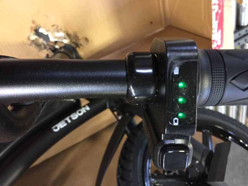 Photo 3 of Jetson Bolt Adult Folding Electric Ride On, Foot Pegs, Easy-Folding, Built-in Carrying Handle, TURNS ON AND WHEEL SPINS, NOT VERY STRONG 