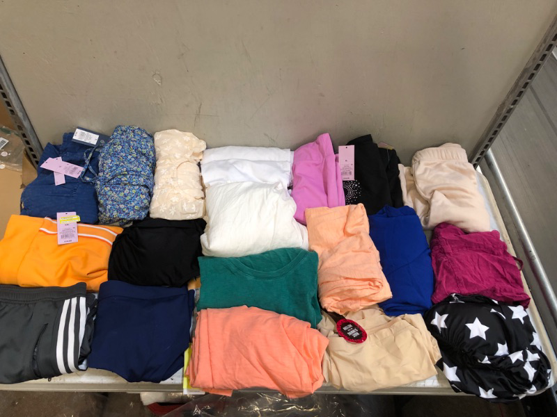 Photo 1 of BAG LOT -- MISC CLOTHING ITEMS SIZES VARY FROM XL - XXXL , MOSTLY NEW , SOME USED --