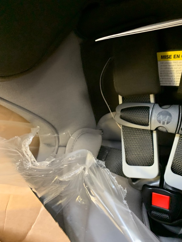 Photo 1 of Britax Emblem 3-Stage Convertible Car Seat, Slate Safewash , 21x18.25x26 Inch (Pack of 1) Safewash Slate --- Box Packaging Damaged, Item is New
