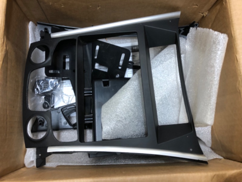 Photo 2 of Metra 99-7342 Single/Double DIN Dash Installation Kit for 2011 Hyundai Sonata Vehicles Frustration-Free Packaging