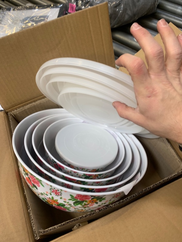 Photo 3 of Amazon Basics 10-Piece Mixing Bowl Set with Lids - Non-Slip Base, Blue Rose Floral --- Box Packaging Damaged, Moderate Use, Scratches and Scuffs on Item, Dirty From Previous Use
