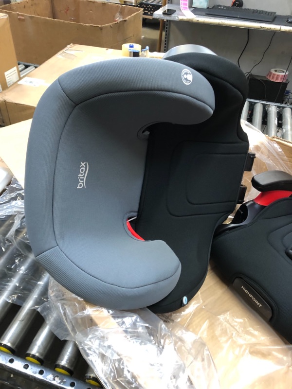 Photo 2 of Britax Highpoint Backless Belt-Positioning Booster Seat, SafeWash Black Ombre---------like new