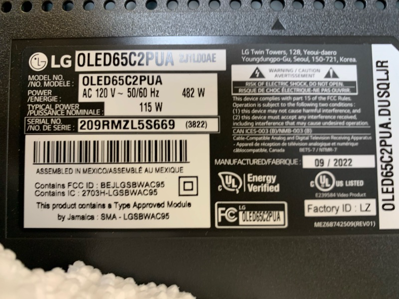 Photo 1 of LG OLED65C2P 65 inch OLED C2PUA Series OLED TV C2 ---  Selling for Parts, TV Power Light Turns on, Did not Power on