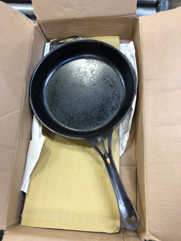 Photo 2 of AUS-ION Skillet, 12.5" (32cm),Smooth Finish, 100% Made in Sydney, 3mm Australian Iron, Commercial Grade Cookware 12.5" Skillet