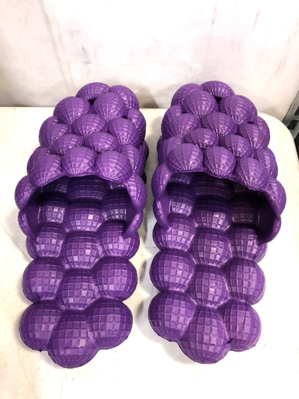 Photo 2 of Bubble Slides Slippers for Women Men Massage Sandals Cloud House Shoes Stress Relief Shower Pillow Slipper Non Slip Funny Ball Slide Indoor Outdoor SIZE 7 - 7.5
