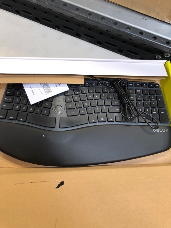 Photo 2 of DeLUX Wired Ergonomic Split Keyboard with Wrist Rest, [Standard Ergo] Keyboard Series with 2 USB Passthrough, Natural Typing Reducing Hand Pressure, 107 Keys for Windows and Mac OS (GM901U-Black)
NEW  - OPEN BOX