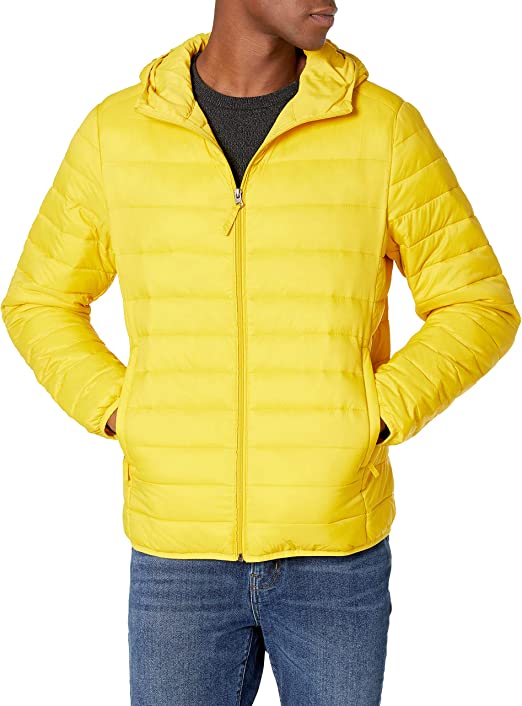 Photo 1 of Amazon Essentials Men's Lightweight Water-Resistant Packable Hooded Puffer Jacket