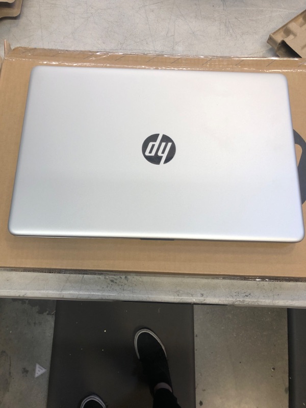 Photo 2 of HP 15.6" Touchscreen Laptop - 11th Gen Intel Core i5-1135G7 - Windows 11 15-dw3045cl Notebook 12GB RAM 512GB SSD