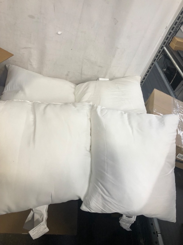 Photo 1 of 4 PK 18"x18" throw pillows 