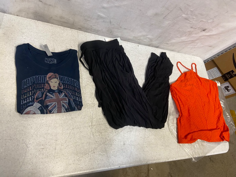 Photo 1 of 3PC LOT, VARIOUS WOMEN'S CLOTHING, SIZE M (2), XL PANTS 