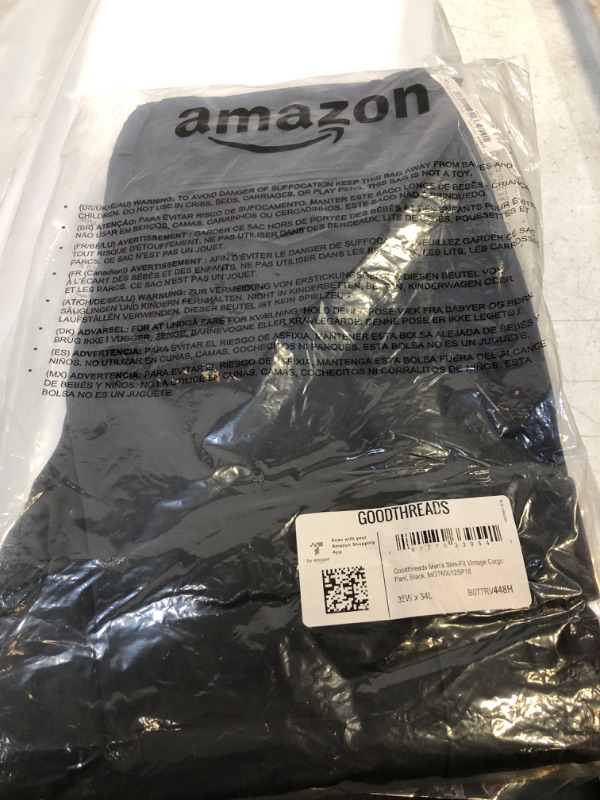 Photo 1 of Goodthreads Men's Slim-Fit Vintage Comfort Stretch Cargo Pants SIZE 35W x 34L Black