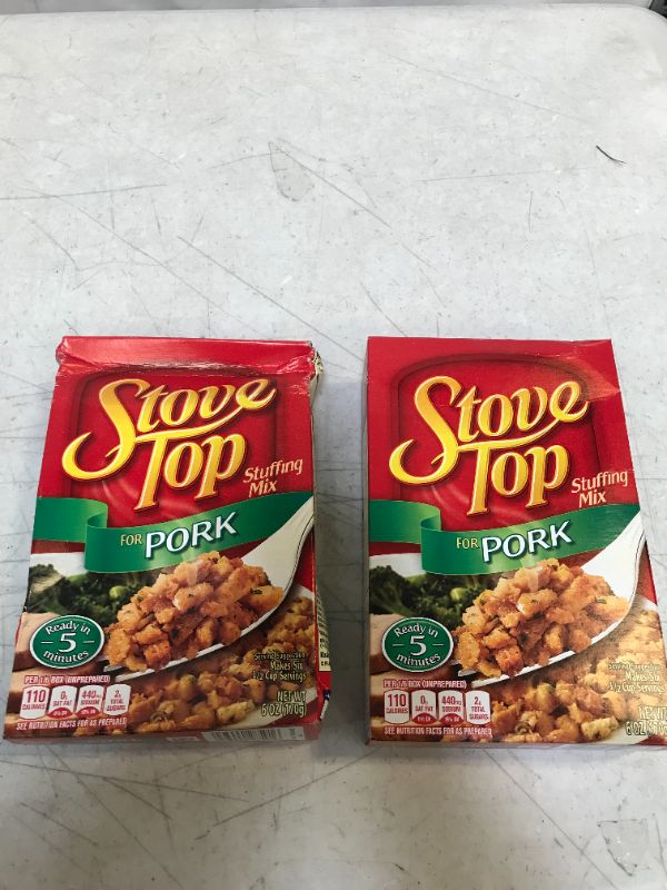 Photo 2 of 2CT Stove Top Pork Stuffing Mix , EXP 01JUL2023, BOX DENTED