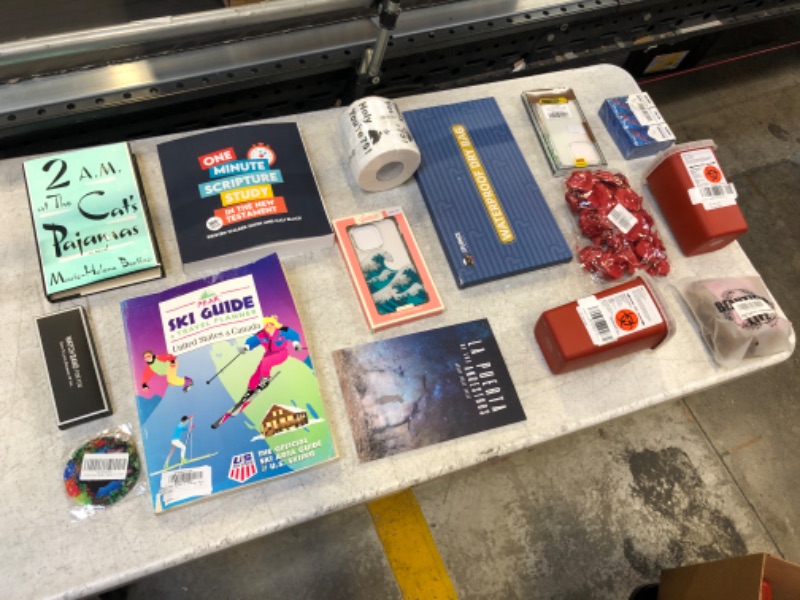 Photo 1 of 15 ITEM ASSORTED BAG LOT 