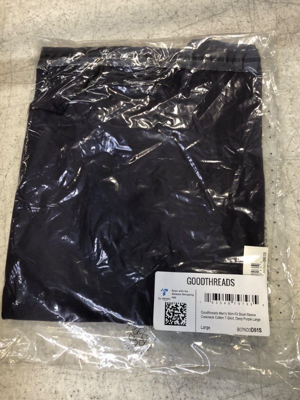 Photo 1 of Goodthreads Men's Slim-Fit Short-Sleeve Cotton Crewneck T-Shirt SIZE Large Purple No Pocket