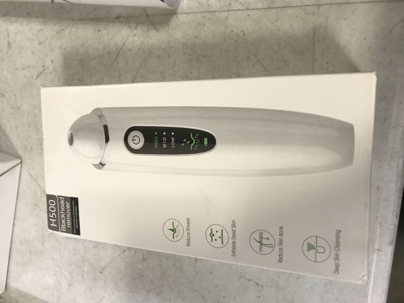 Photo 1 of Blackhead Remover Pore Vacuum, Electric Pore Vacuum with Camera and LED Light, 20X Magnification Pore Acne Comedone Whitehead Extractor, USB Rechargeable Blackhead Vacuum Kit for Women & Men (White) ZUDULUTU