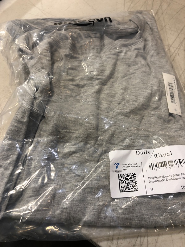 Photo 1 of Daily Ritual Women's Jersey Relaxed-Fit Short-Sleeve Drop-Shoulder Scoopneck T-Shirt Rayon Blend Light Grey Heather Medium