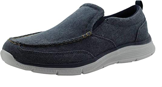 Photo 1 of Amazon Essentials Men's Canvas Slip on Loafer