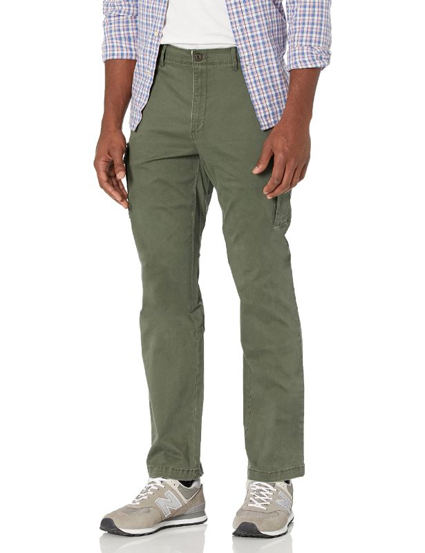 Photo 1 of Goodthreads Men's Straight-Fit Vintage Comfort Stretch Cargo Pant 28W x 32L Dark Green